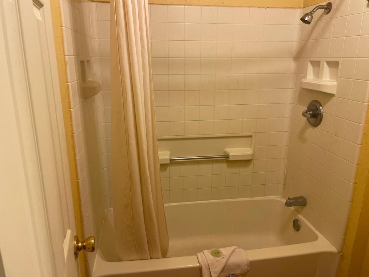 Dilley Executive Inn المظهر الخارجي الصورة